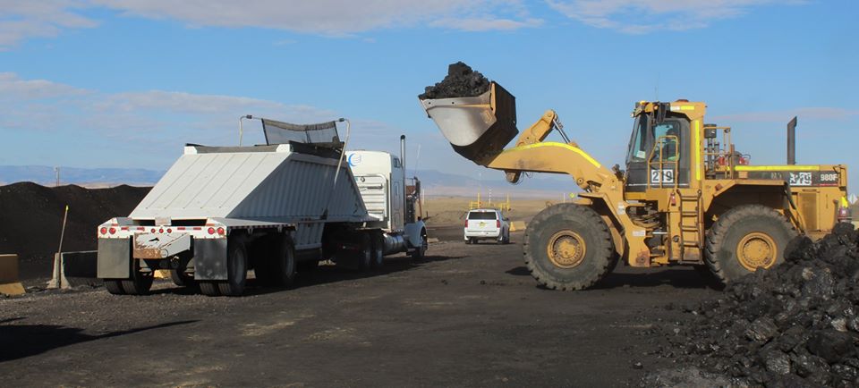 NTEC loads 375 tons of coal in a single day for delivery to Navajo chapters